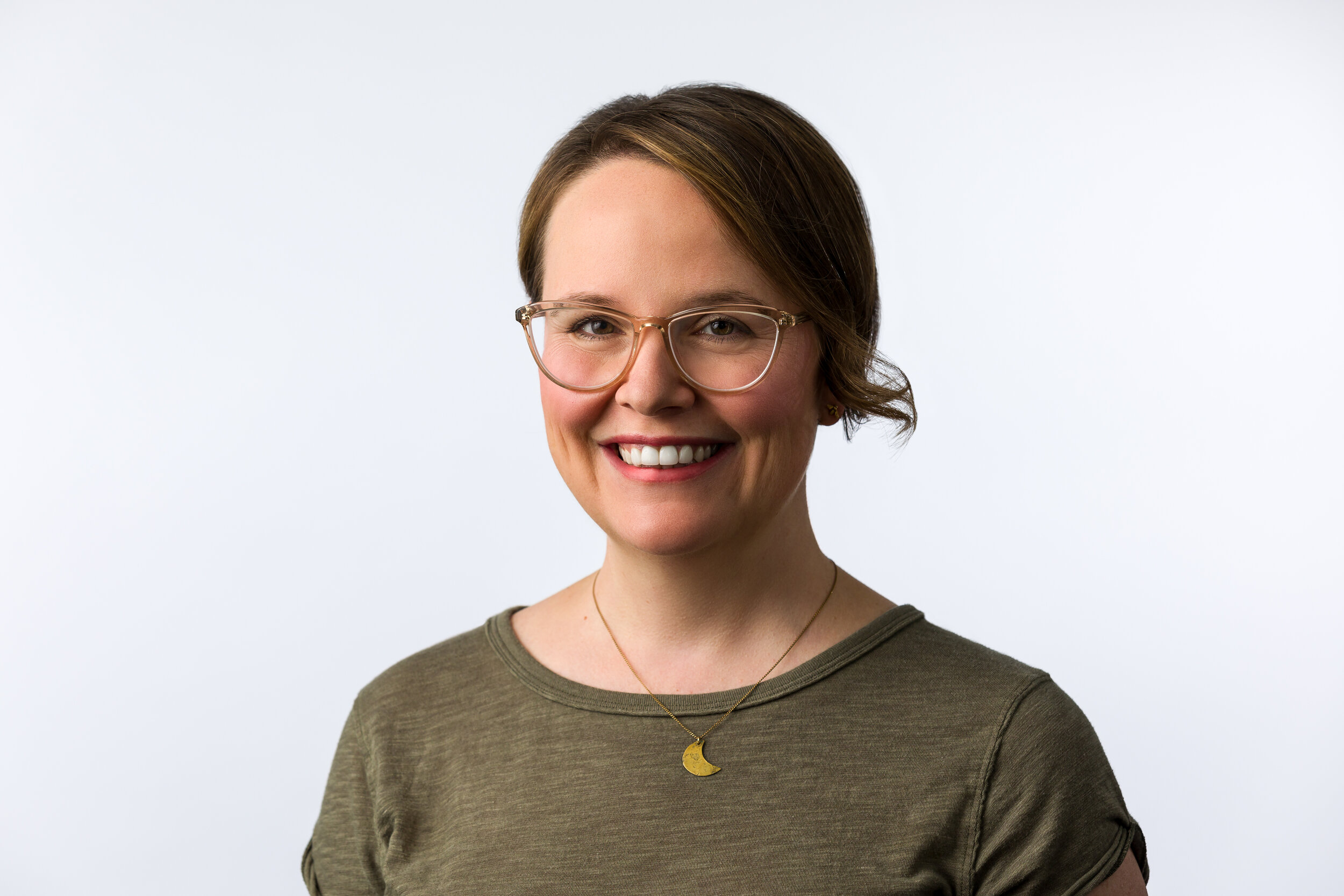 Image for Virtual Visit with Raina Telgemeier